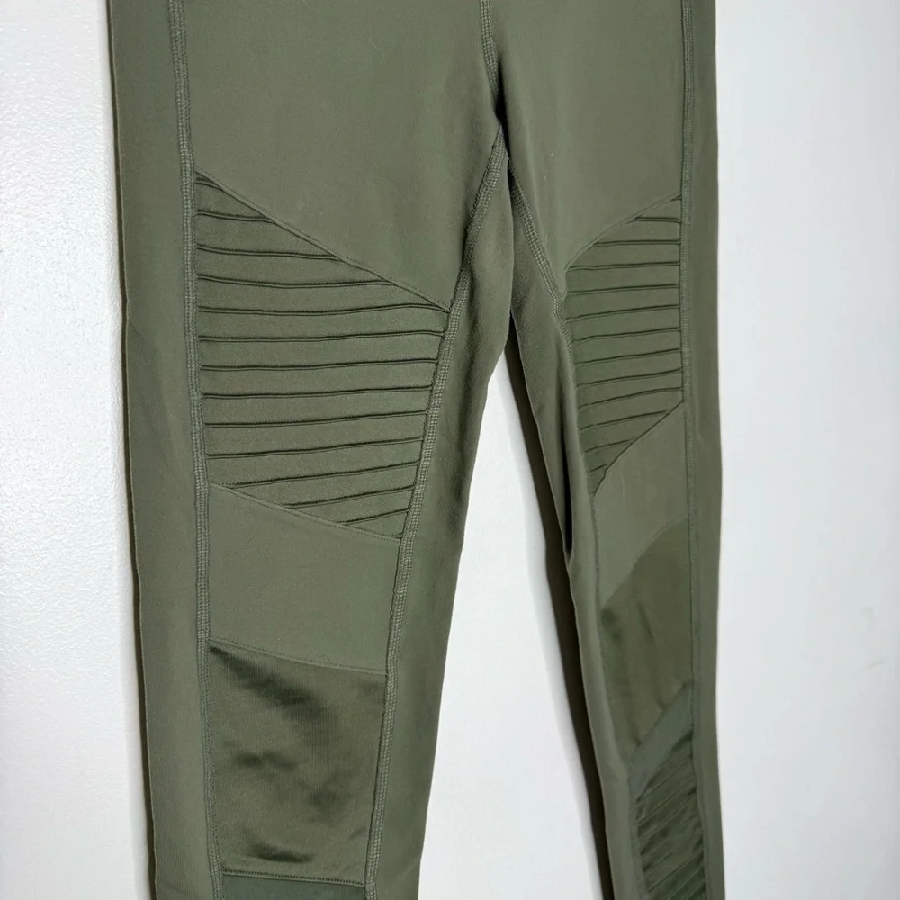 Alo Yoga Women's High Waist Moto Legging Leggings Green Size Small